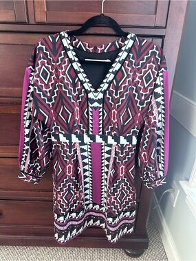 Marie Oliver Aztec geometric print purple black v-neck long sleeve dress size XS